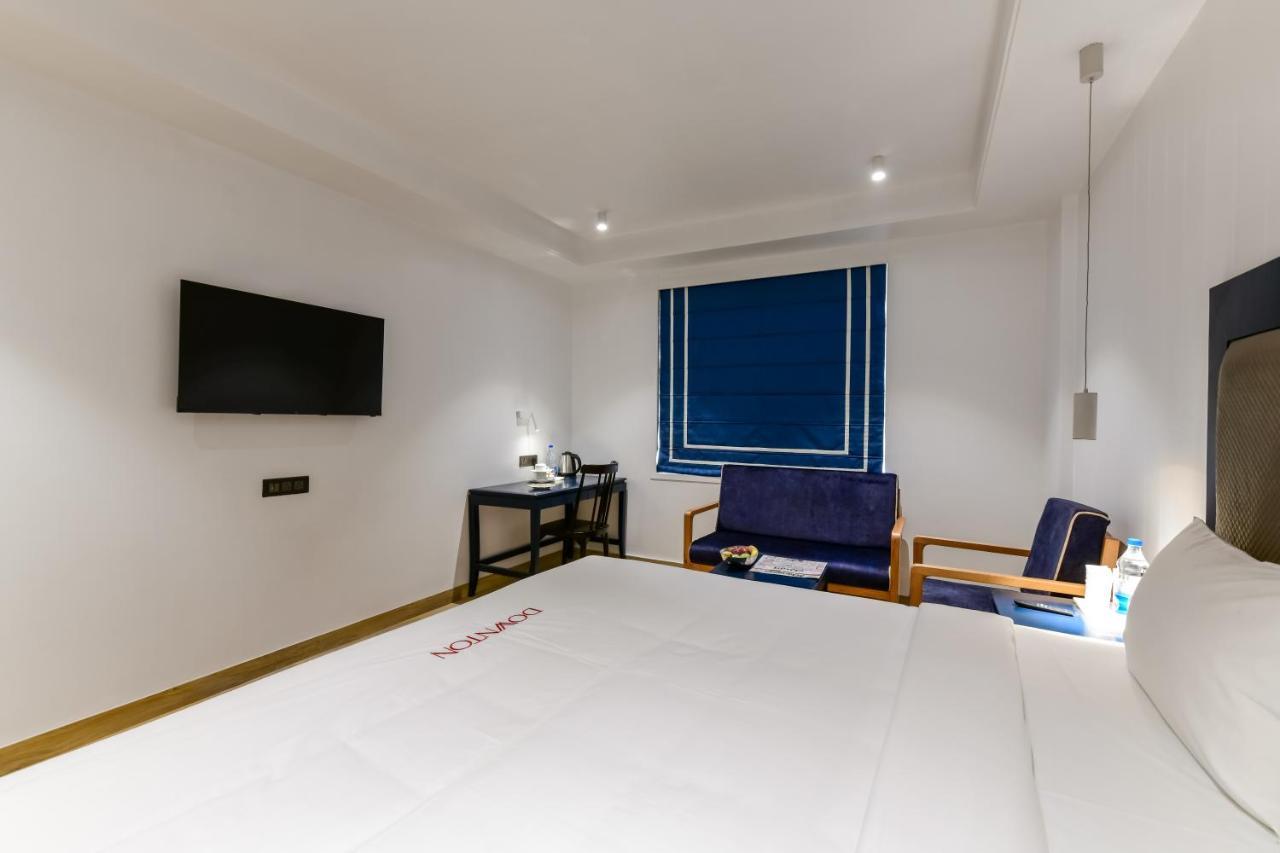 The Downton Hotel Raipur  Bagian luar foto