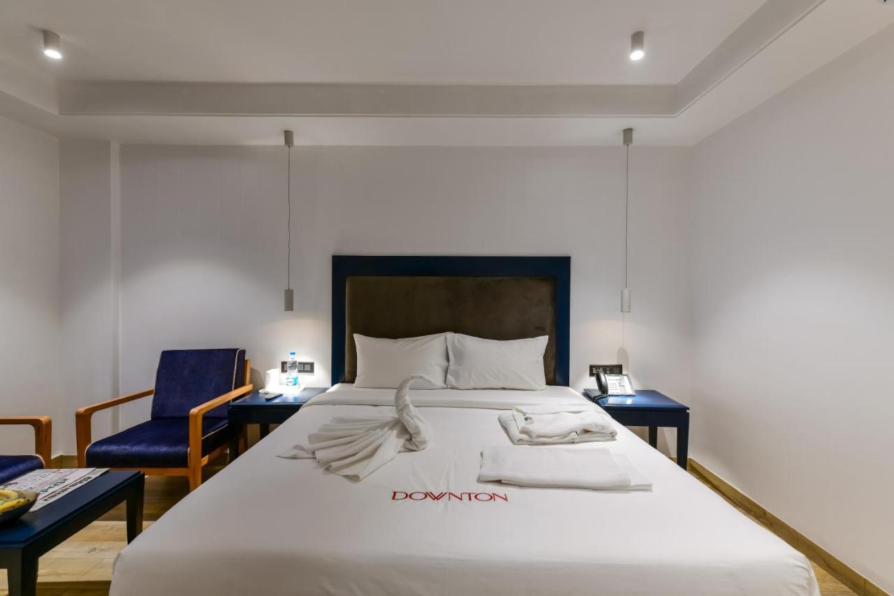 The Downton Hotel Raipur  Bagian luar foto