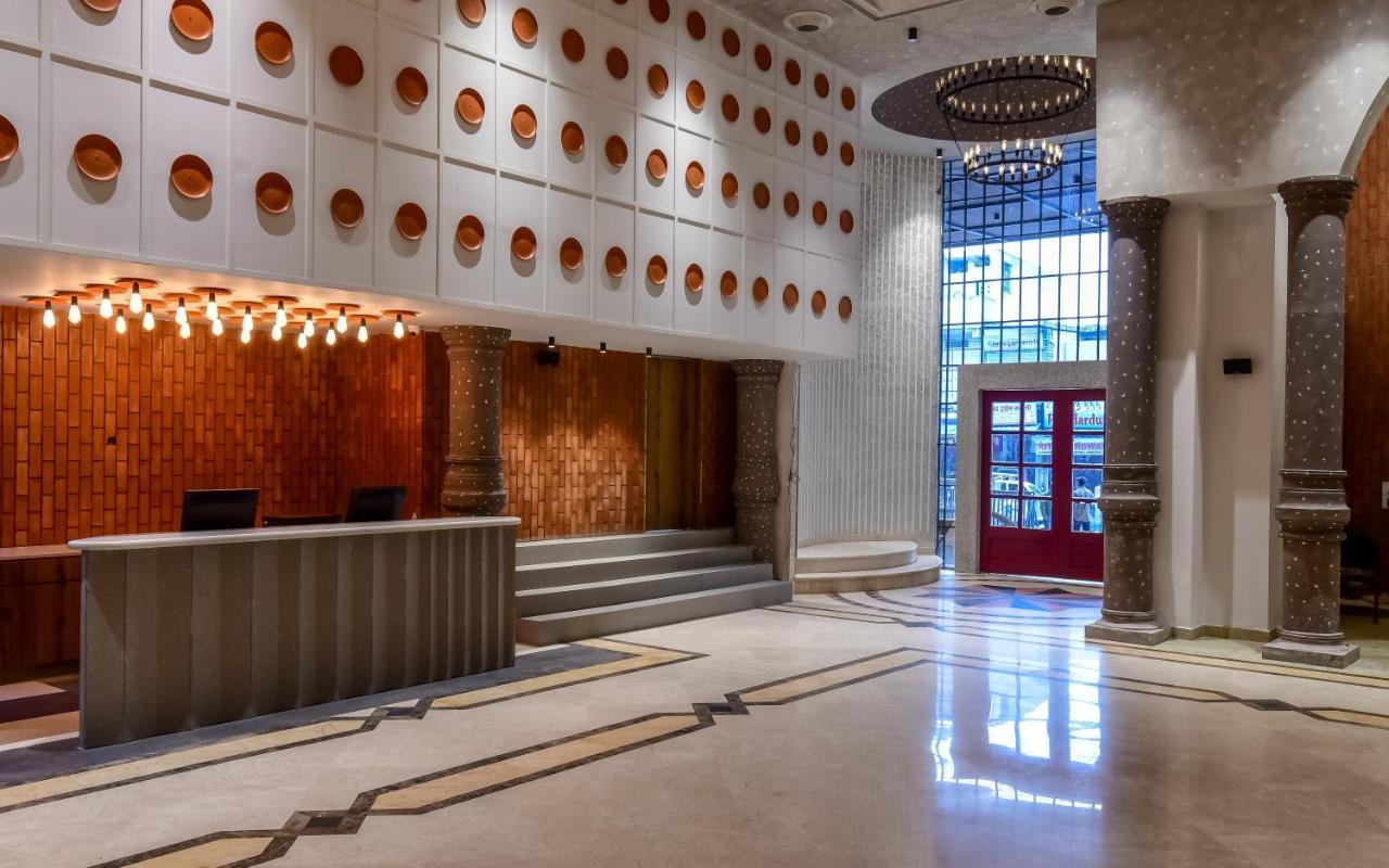 The Downton Hotel Raipur  Bagian luar foto