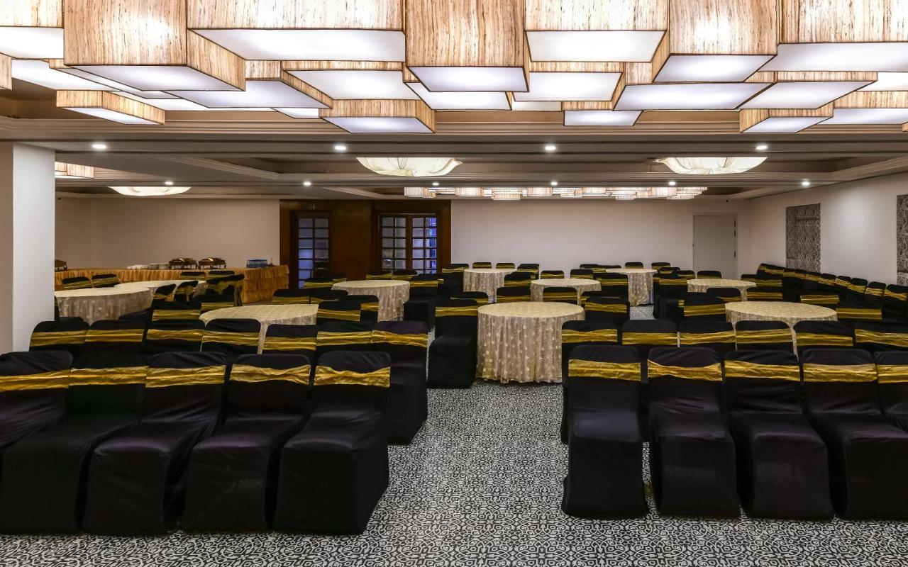 The Downton Hotel Raipur  Bagian luar foto